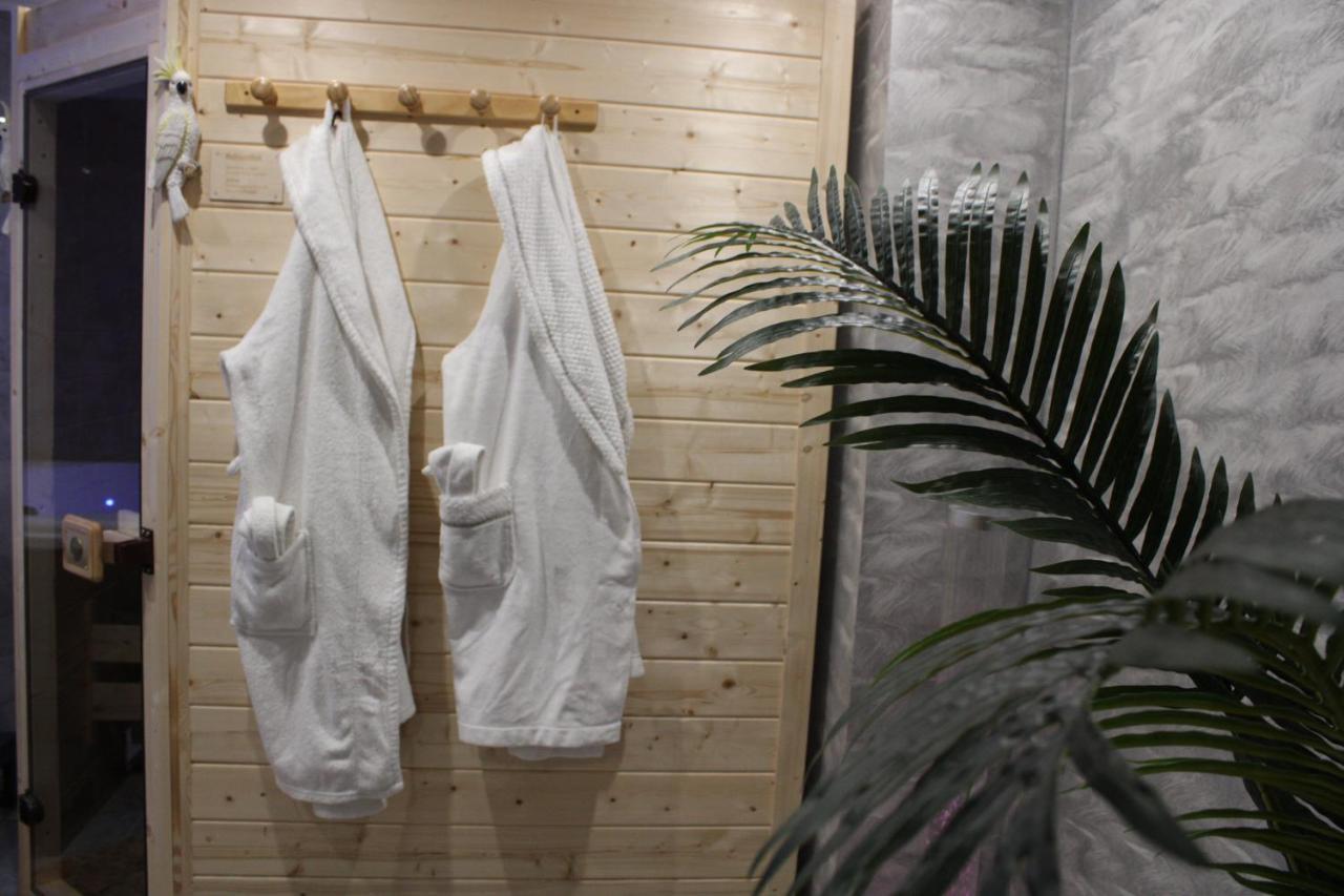 Holiday home Maison Privative Jacuzzi Sauna Salle De Jeux *